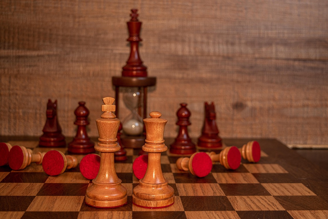 如何打破技术支持和黑市交易的利益链？