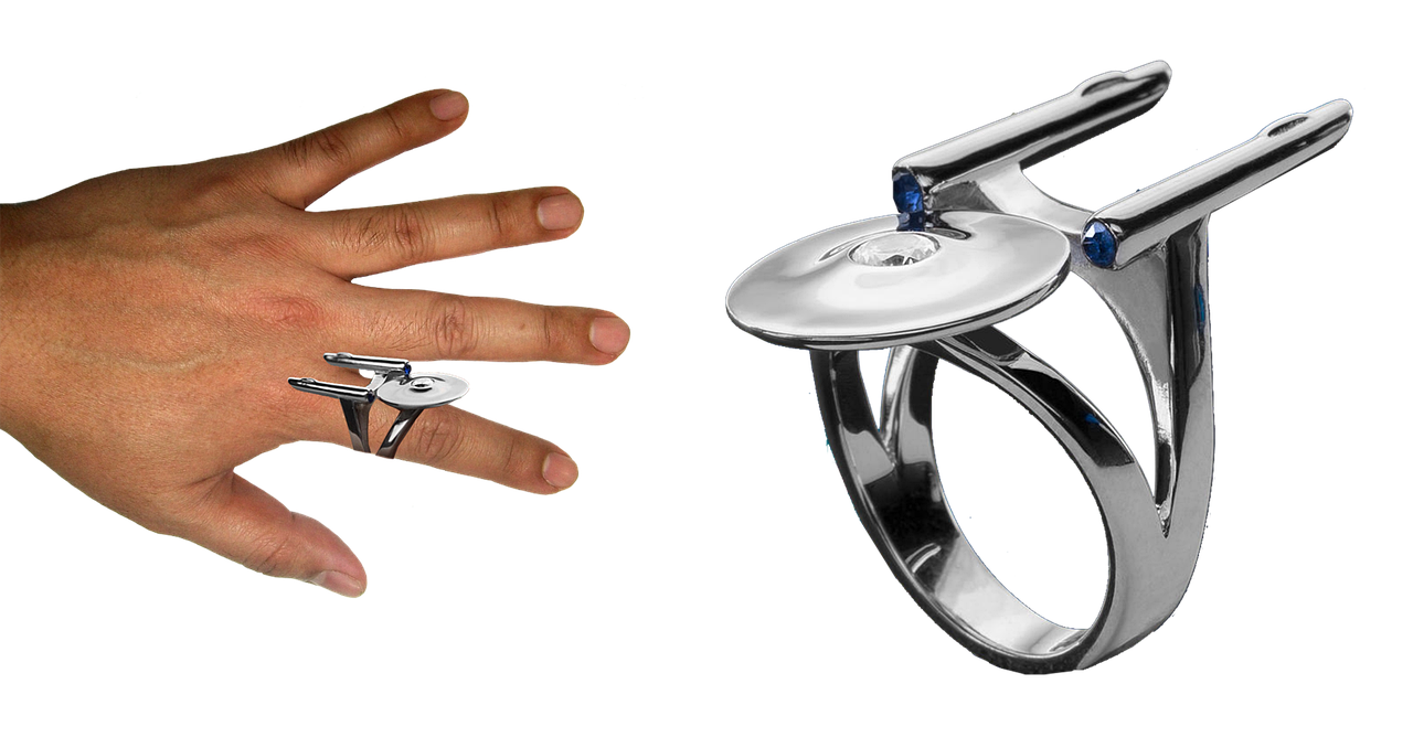 菠萝云实名账号：新港国际平台代理