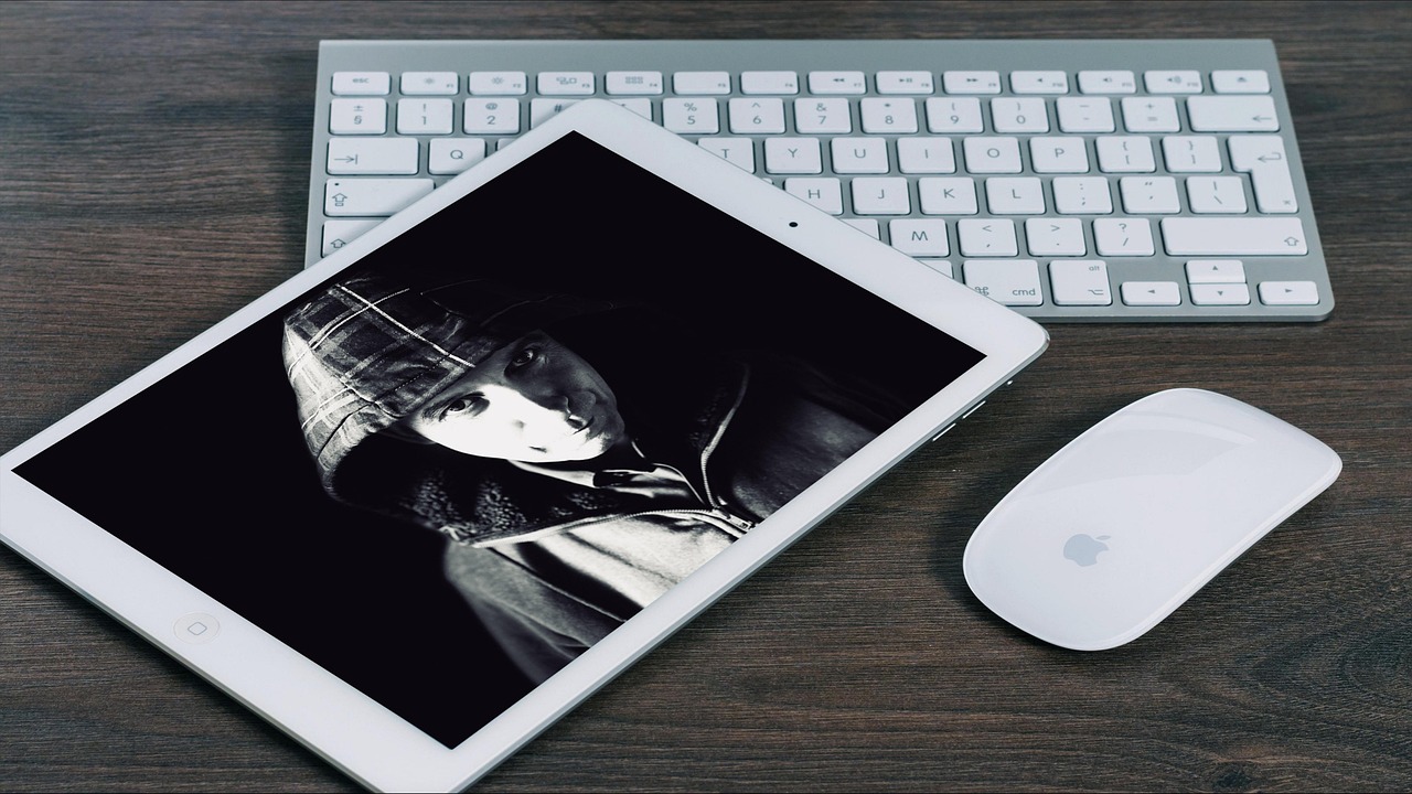 微博实名账号：购买保险网上平台可靠吗